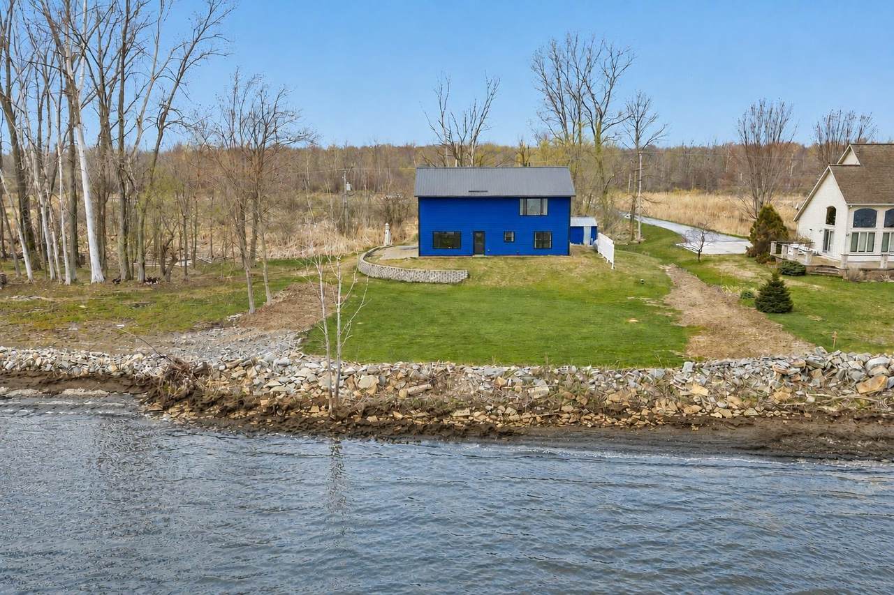 6924 County Road Y - Photo 1