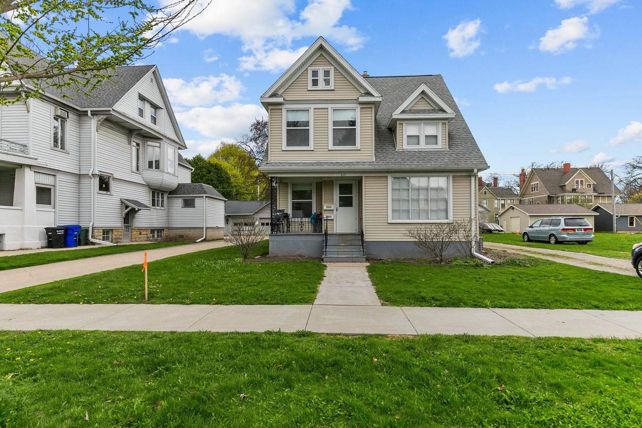 217 Union Street - Photo 1