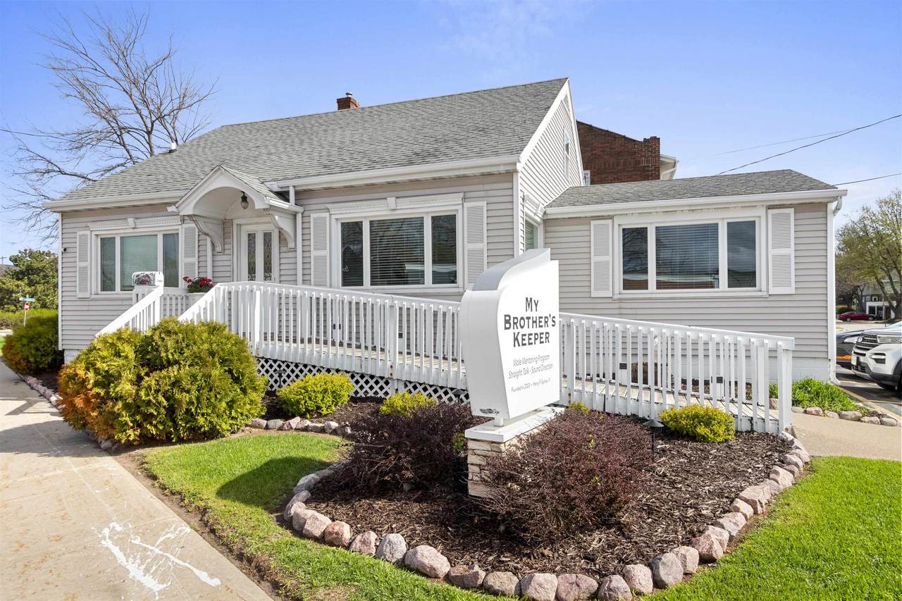 1463 Main Street - Photo 1