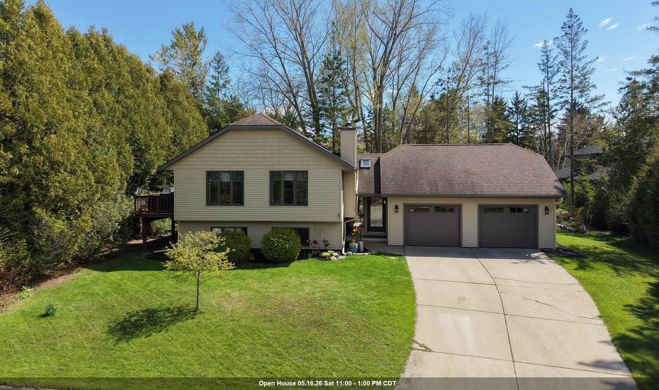 641 Walnut Place - Photo 1