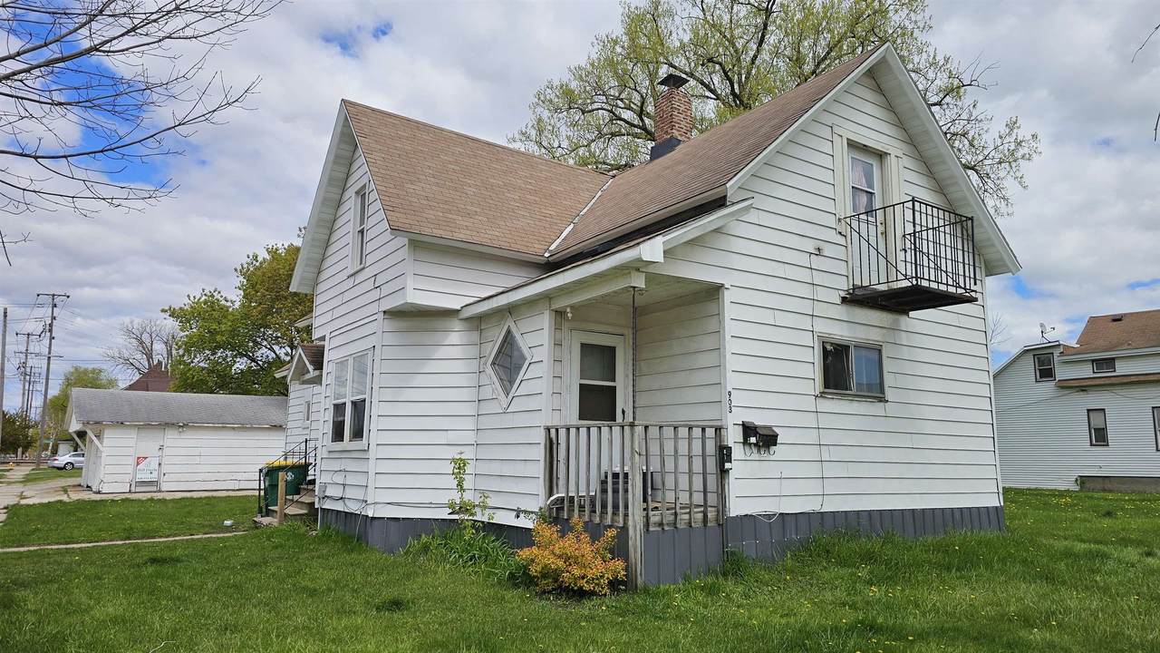 903 Smith Street - Photo 1