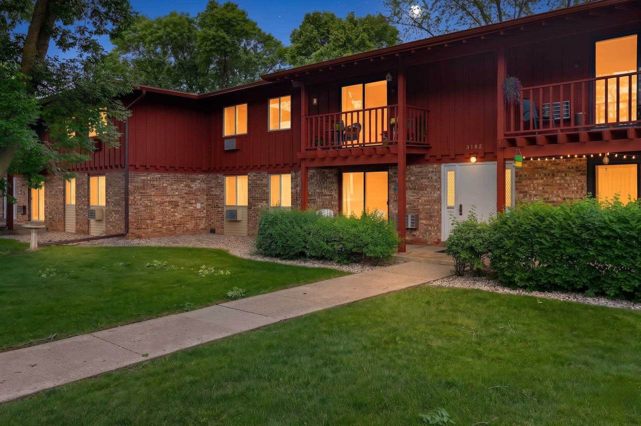 3182 Justin Court - Photo 1
