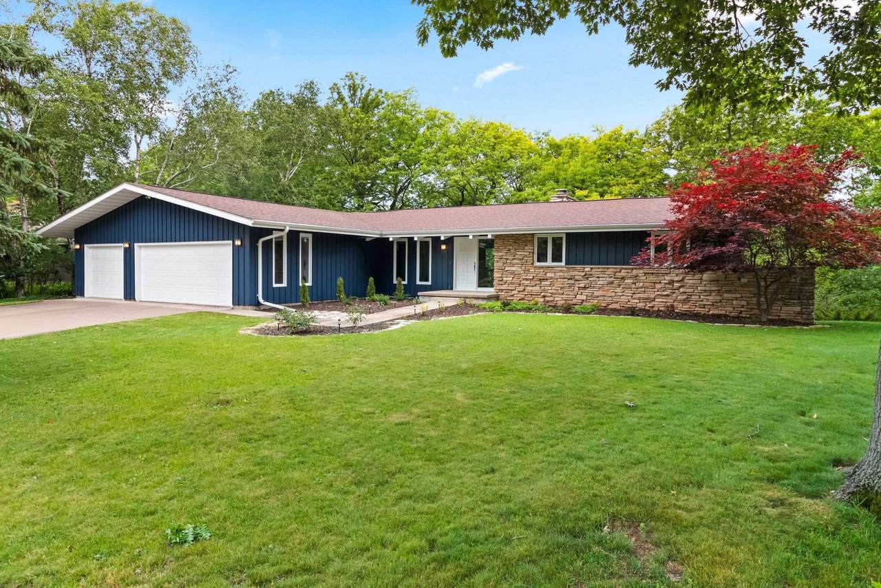 1511 Briarcliff Drive - Photo 1