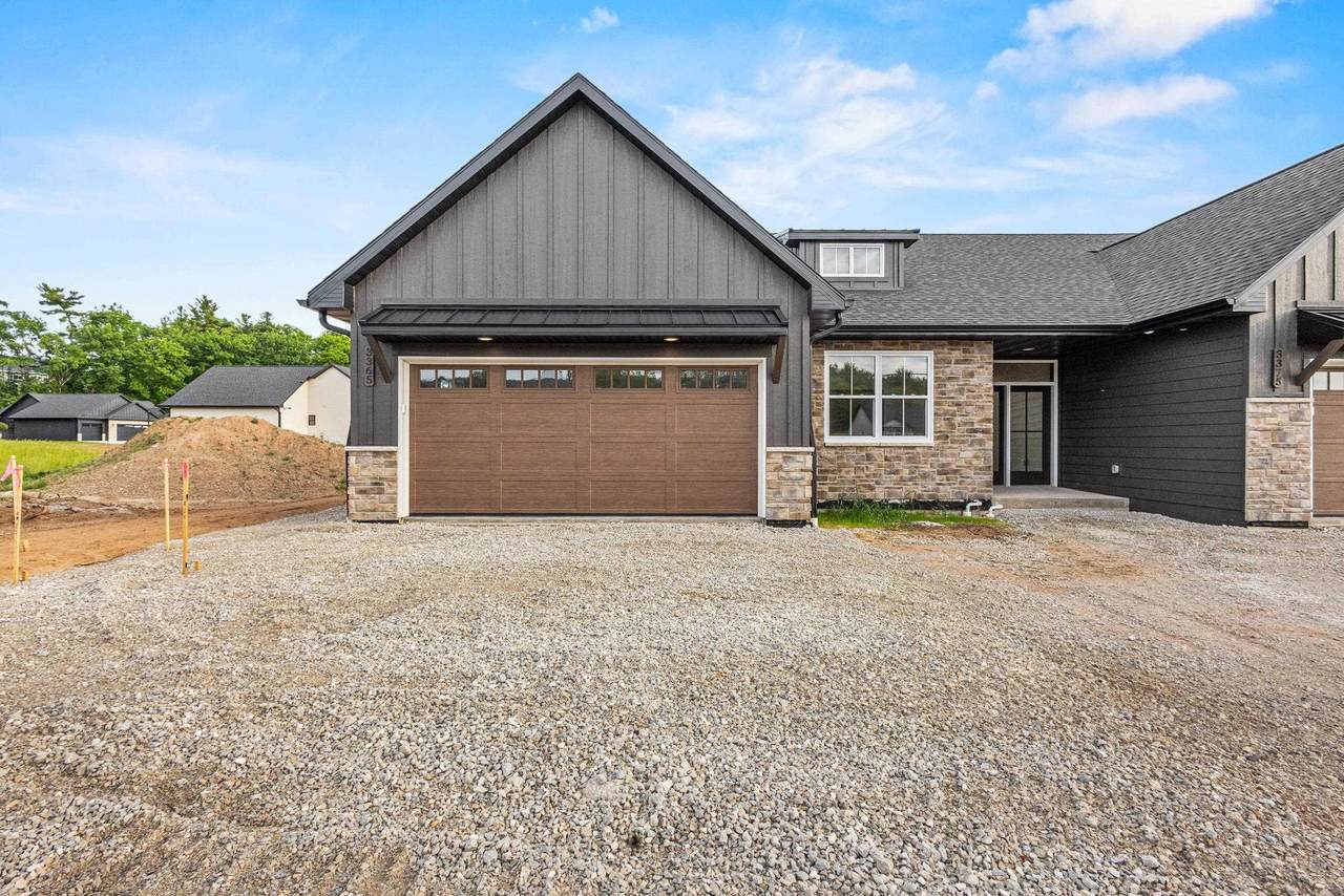3365 Shawano Avenue - Photo 1