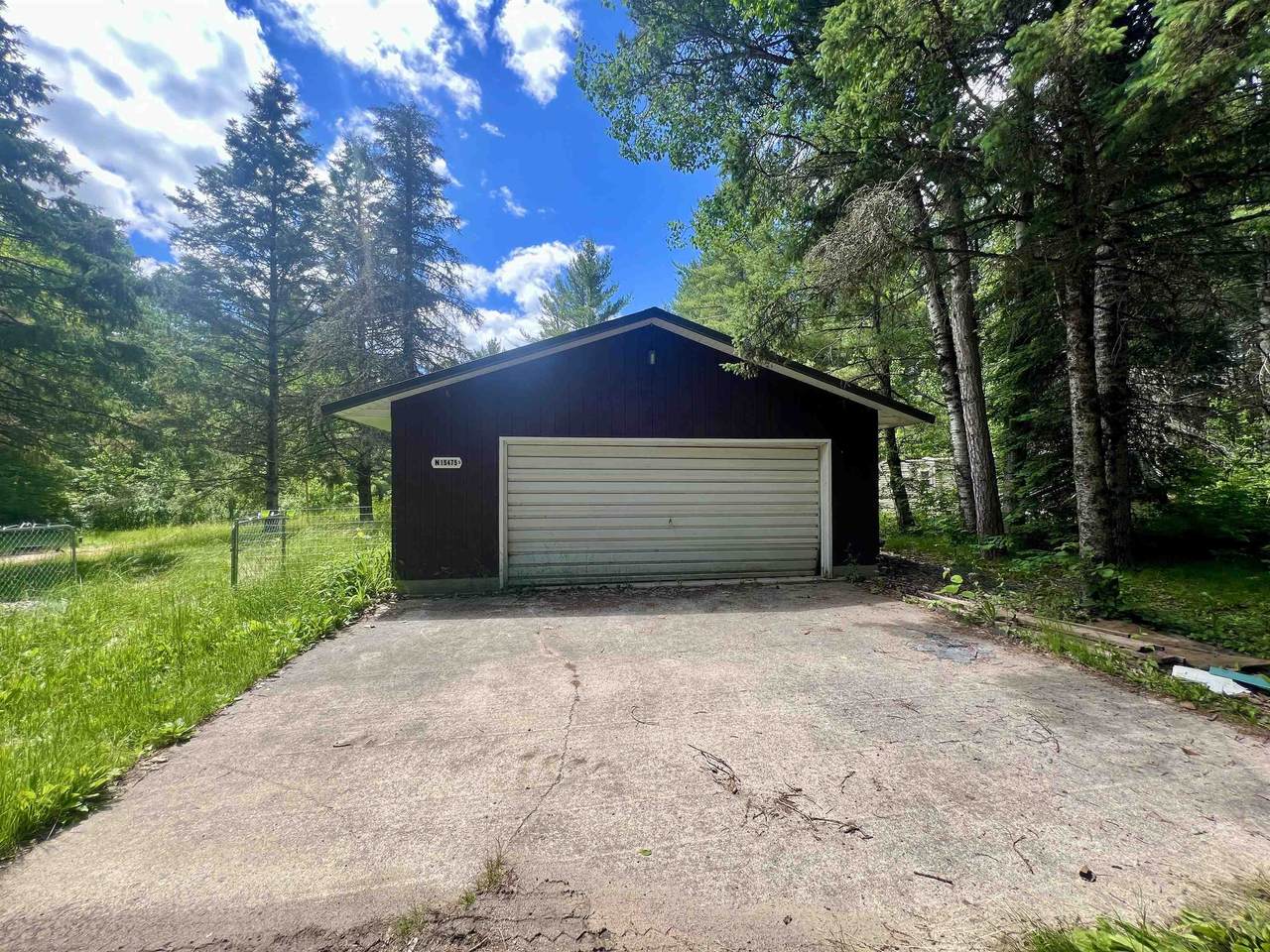 N15475 Hardwoods Road - Photo 1