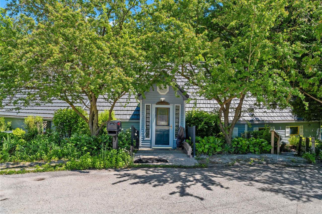 E5401 12TH Road - Photo 1