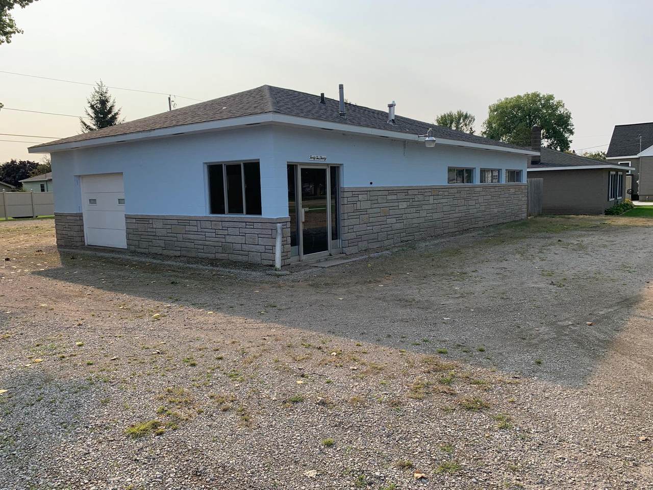 4230 10TH Street - Photo 1