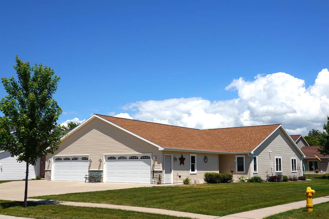 429 Greenbriar Avenue - Photo 1