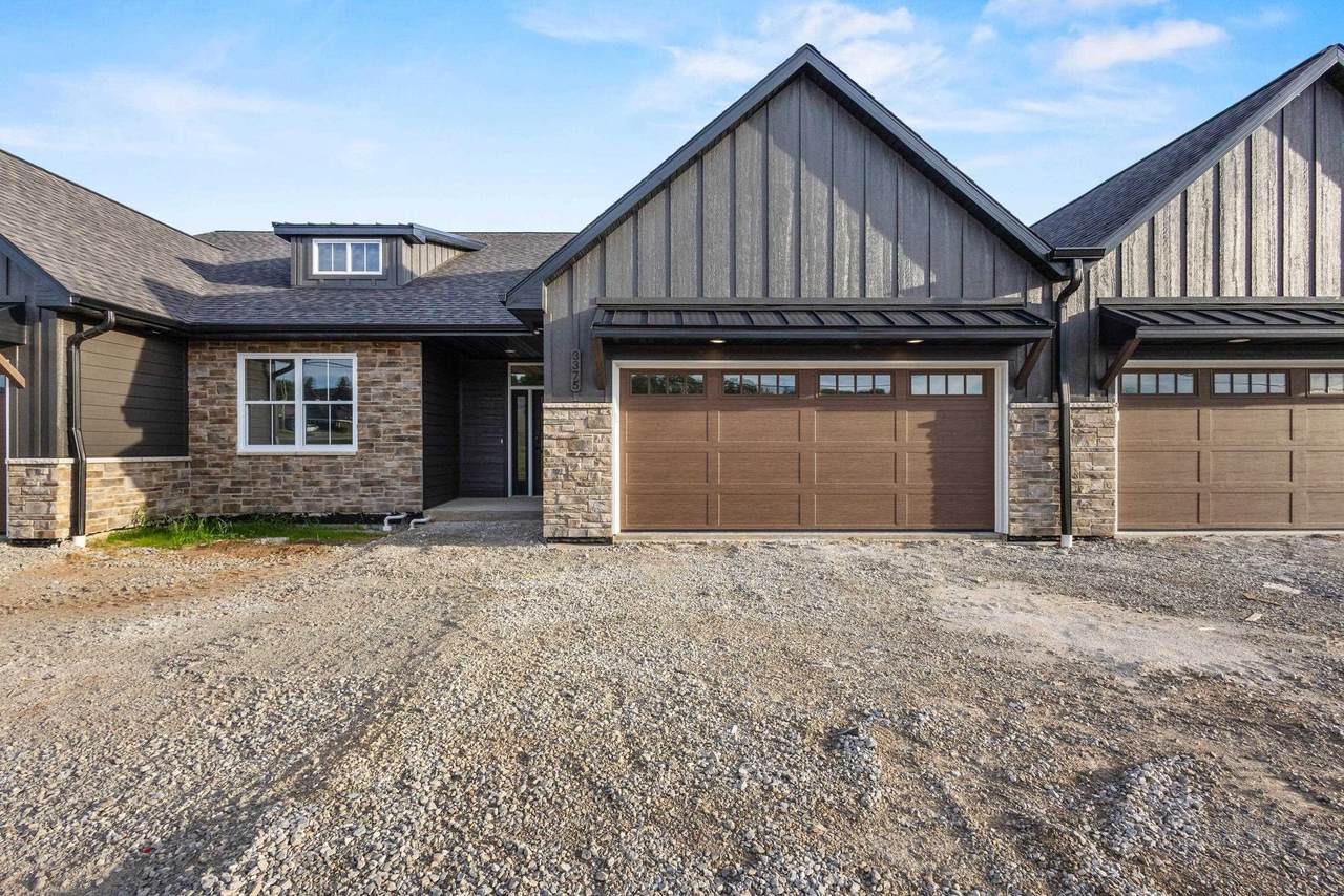 3375 Shawano Avenue - Photo 1