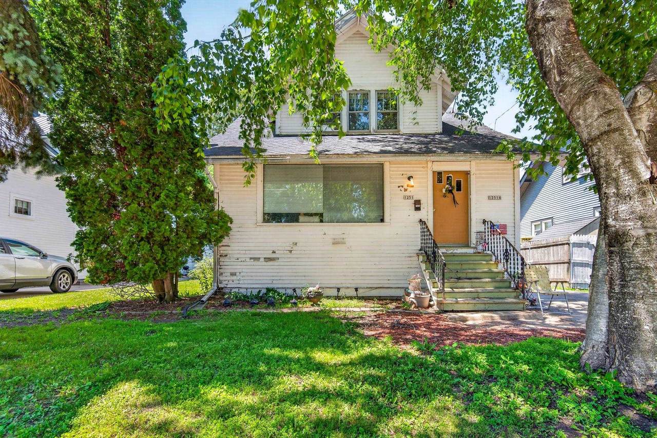 1251 Walnut Street - Photo 1