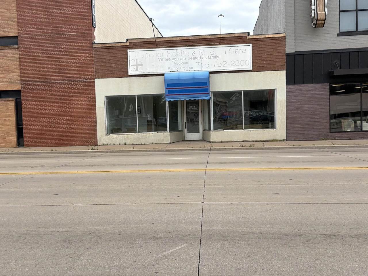 1915 Hall Avenue - Photo 1