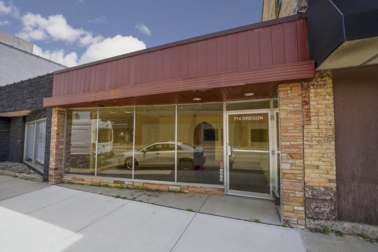 714 Oregon Street - Photo 1