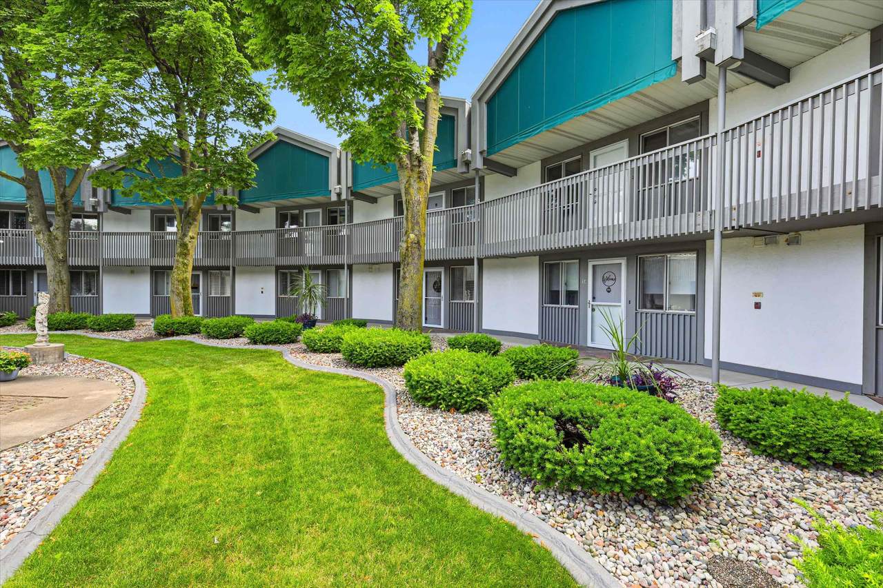 1001 Oneida Street - Photo 1
