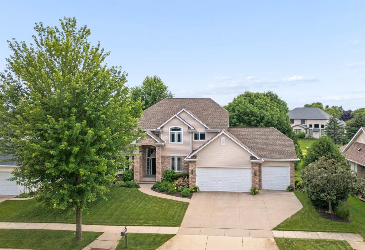 2917 Fallcreek Lane - Photo 1