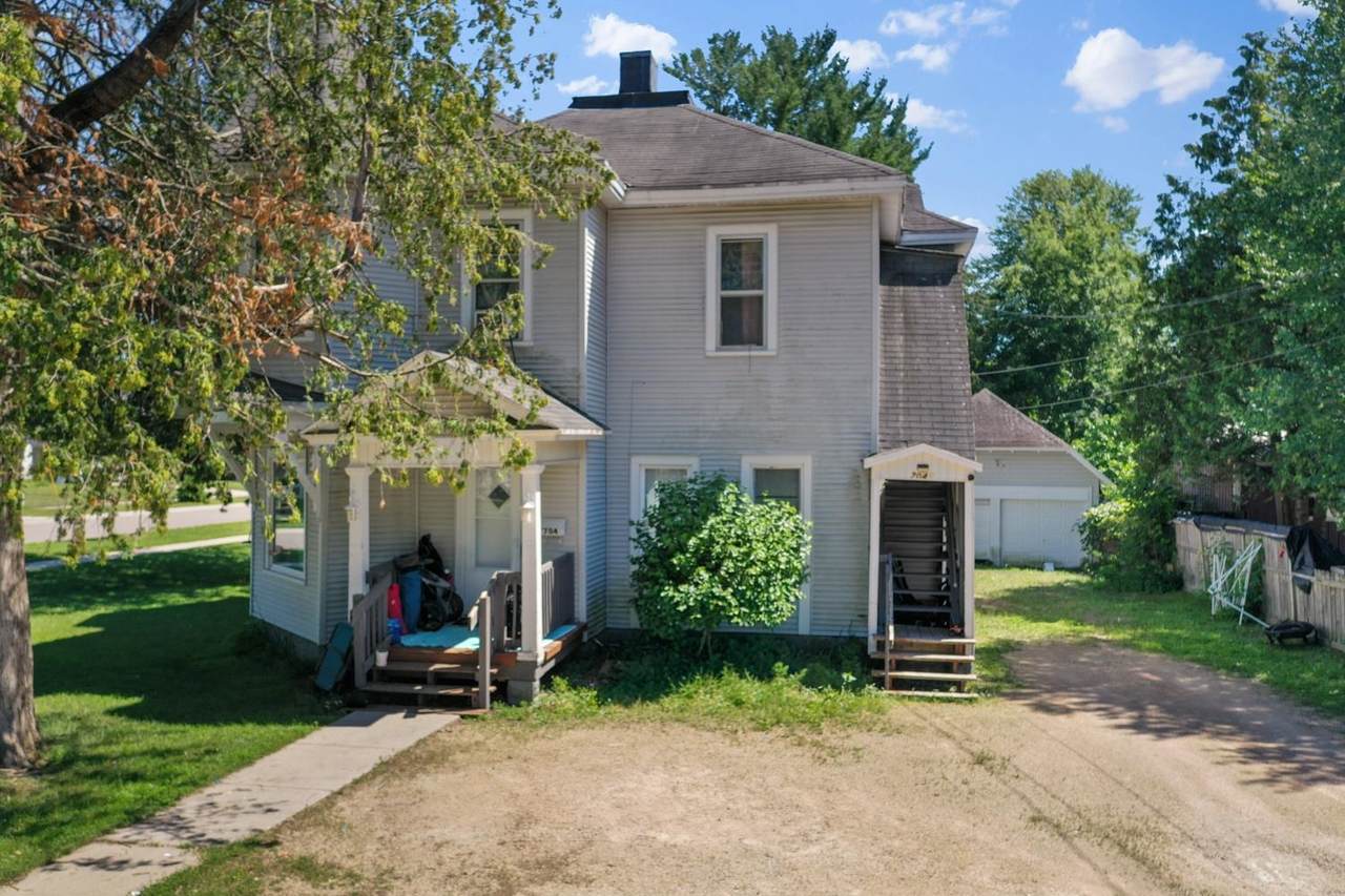 704 Picnic Street - Photo 1