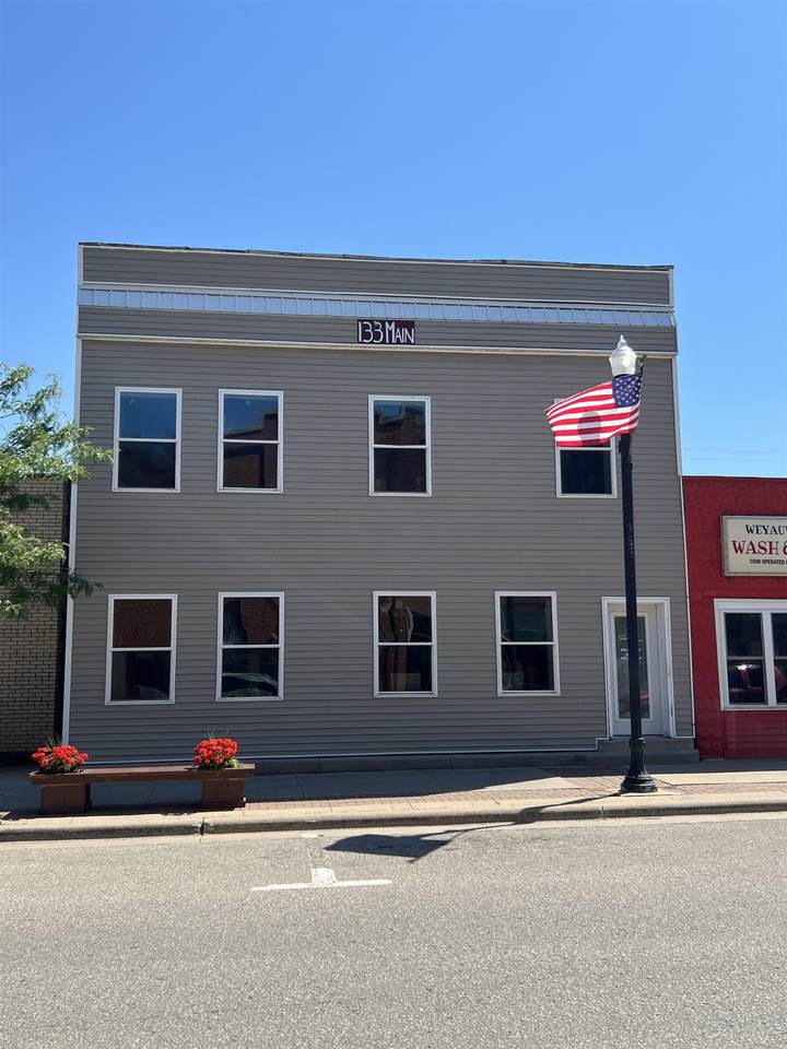 133 Main Street - Photo 1
