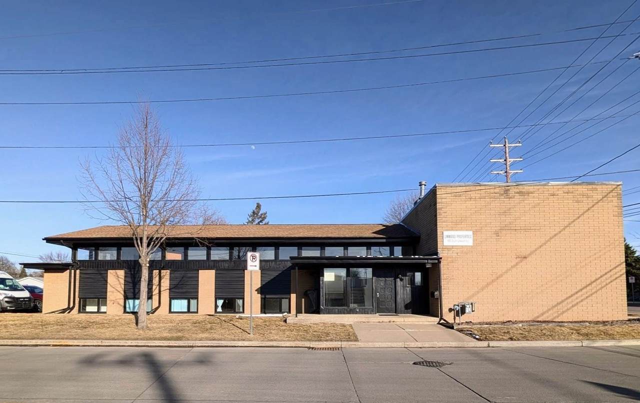400 Linwood Avenue - Photo 1