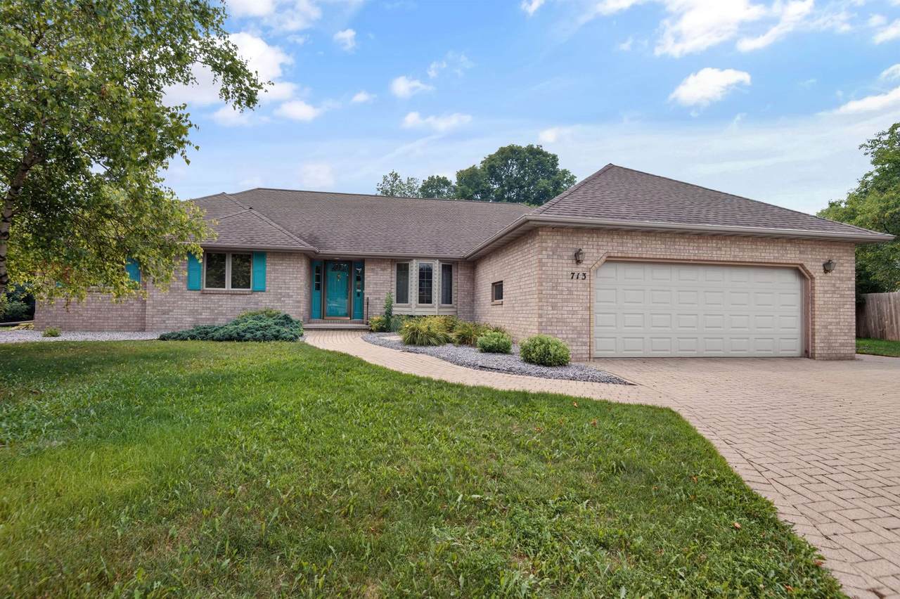 713 Canberry Court - Photo 1