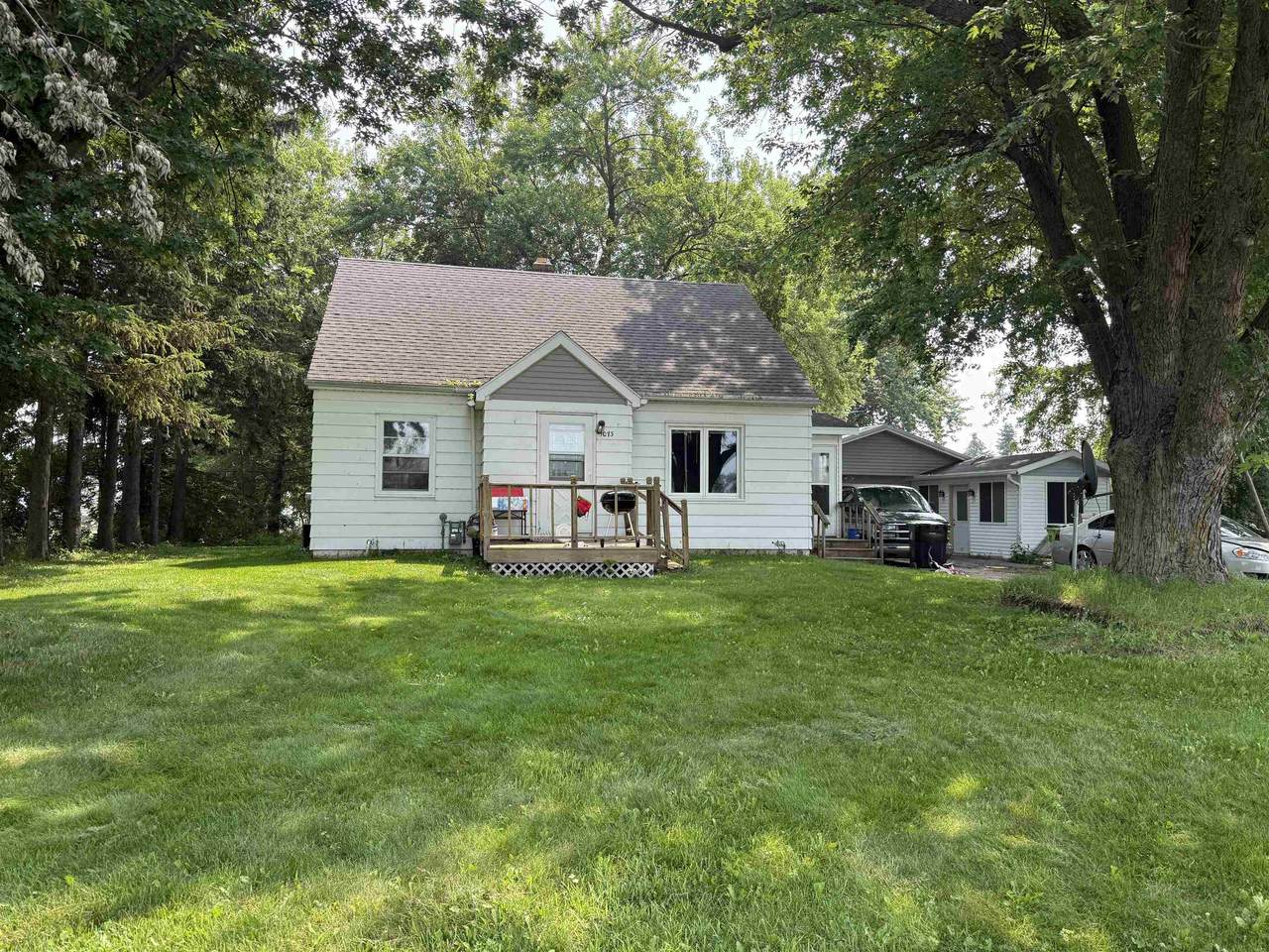 1073 Phillips Road - Photo 1