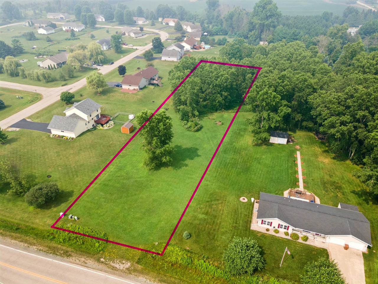 865 County Road J - Photo 1