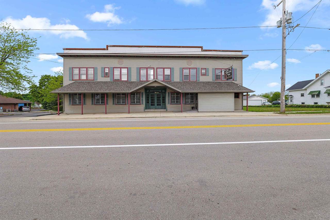 1302 Main Street - Photo 1