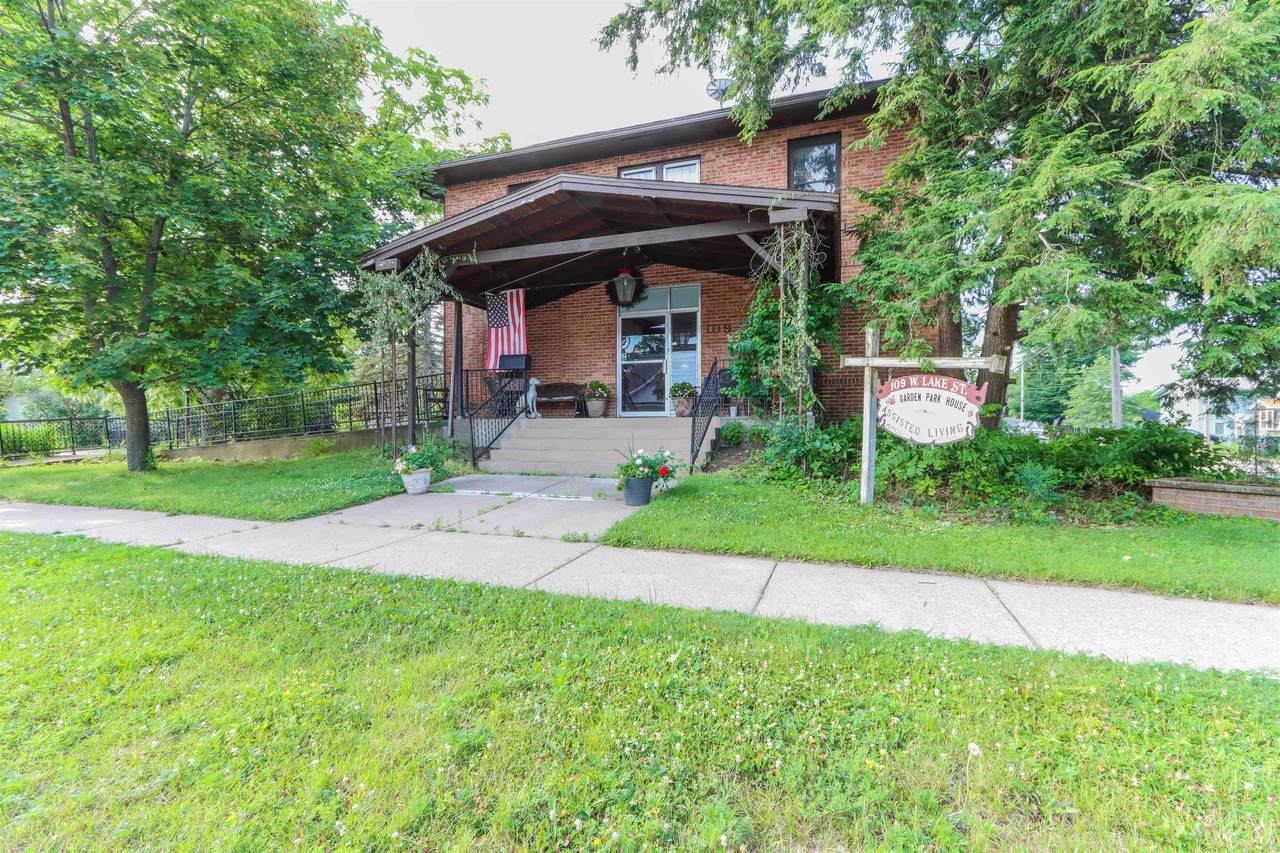 109 Lake Street - Photo 1
