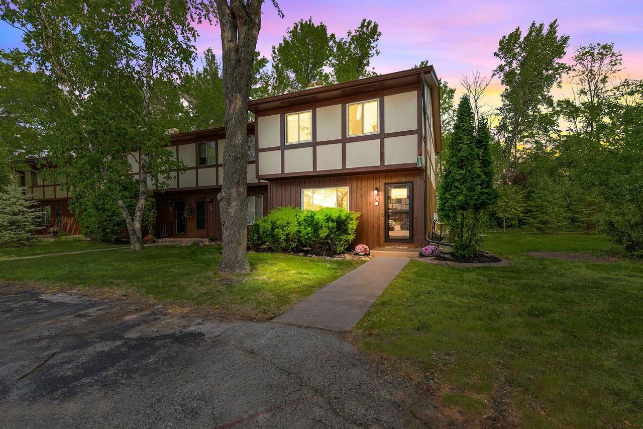W5008 Golf Course Road - Photo 1