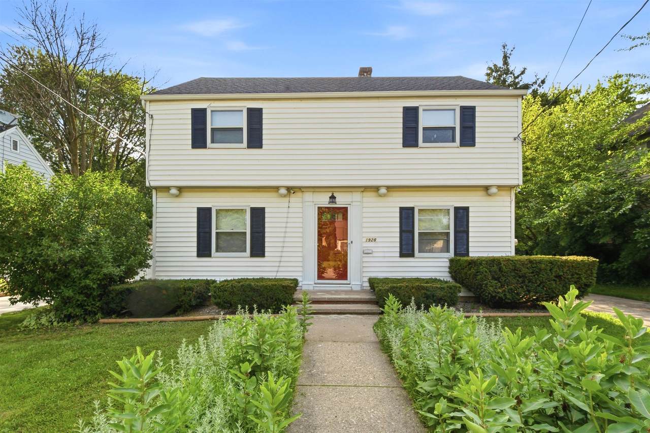 1928 Lawe Street - Photo 1