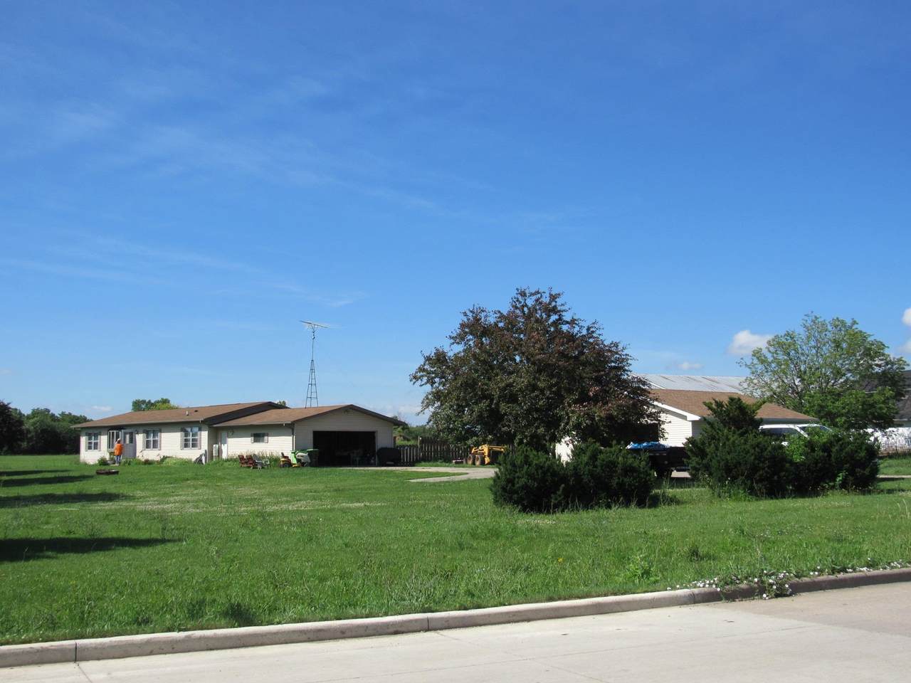 https://bt-photos.global.ssl.fastly.net/ranw/1280_boomver_1_50329864-1.jpg