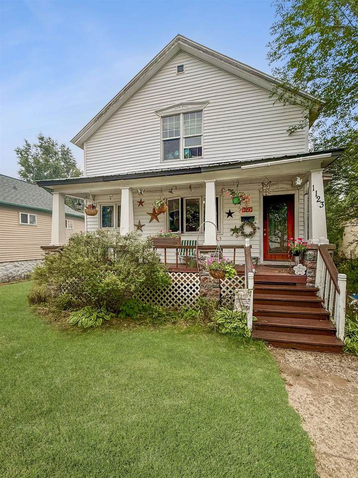 1123 Elizabeth Avenue - Photo 1