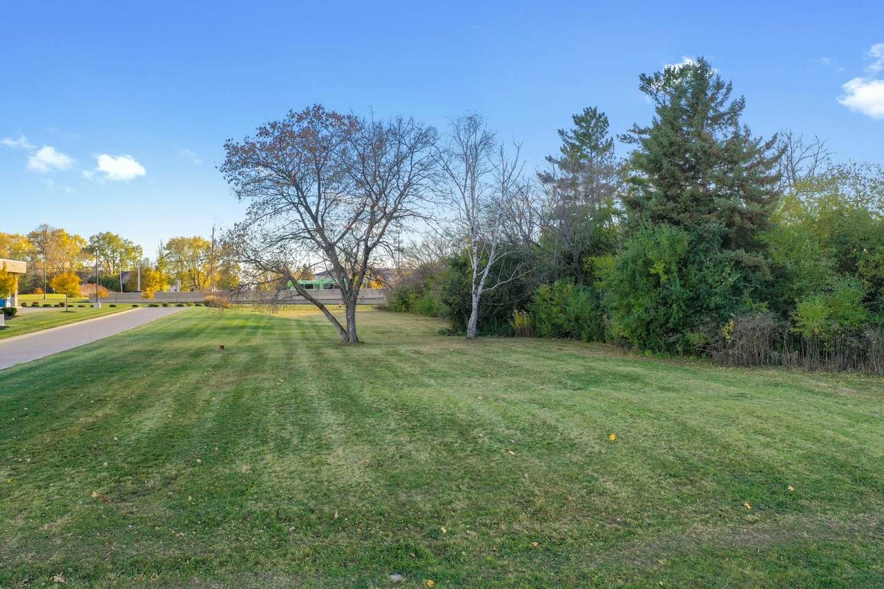 1875 Rath Lane - Photo 1