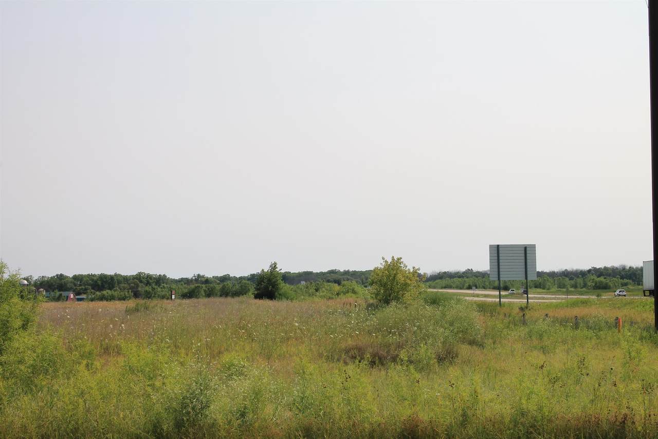  Sandhill Drive - Photo 1