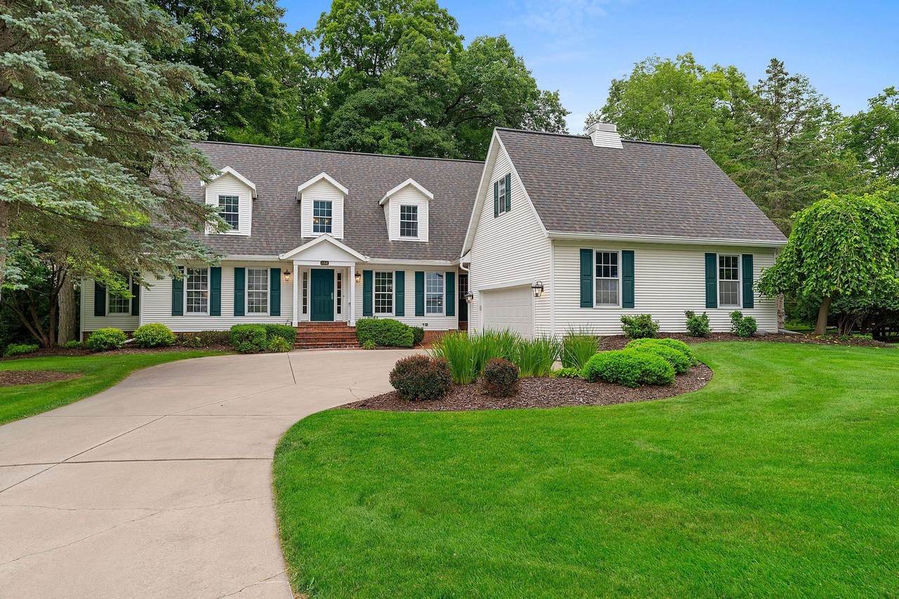 152 Garden Gate Court - Photo 1
