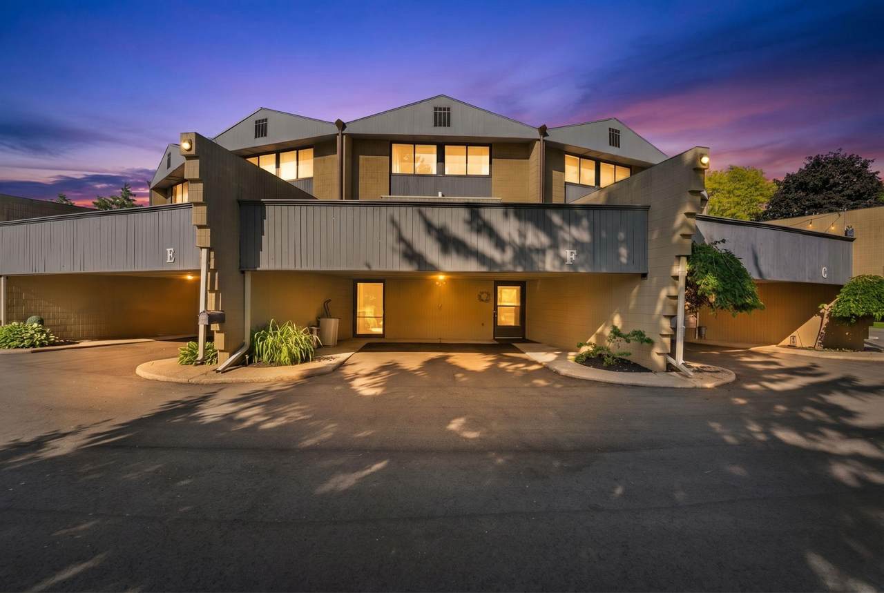 4545 Pine Street - Photo 1