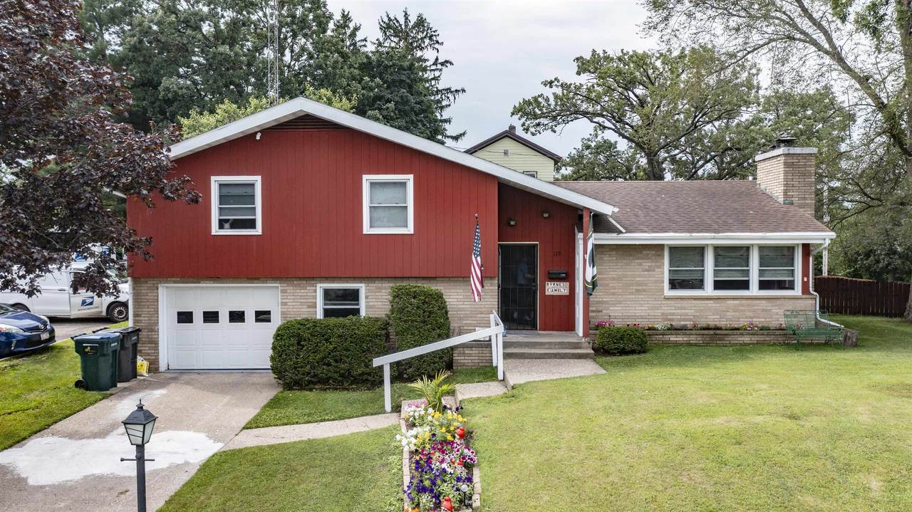 119 Badger Street - Photo 1