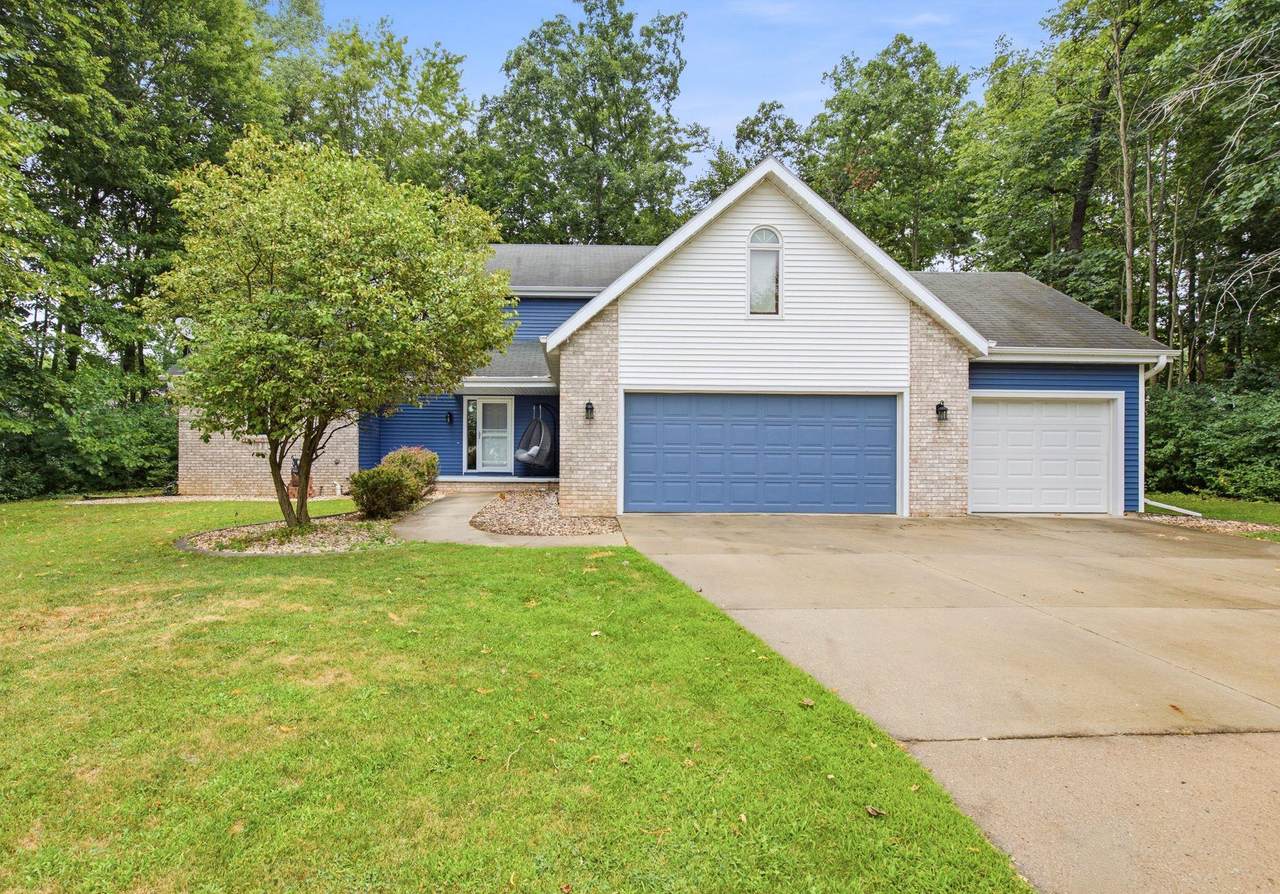 2420 Brantwood Drive - Photo 1