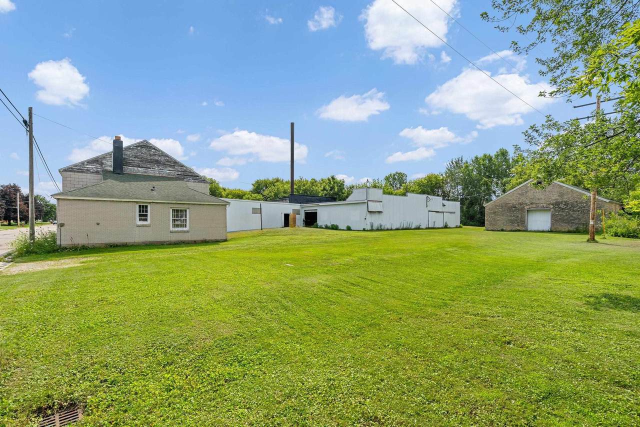 522 Seymour Street - Photo 1