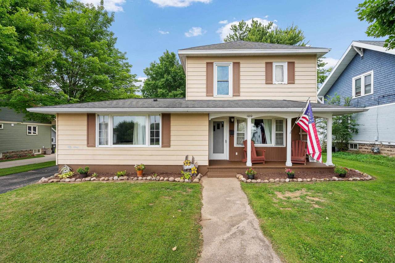 1010 Pearl Street - Photo 1