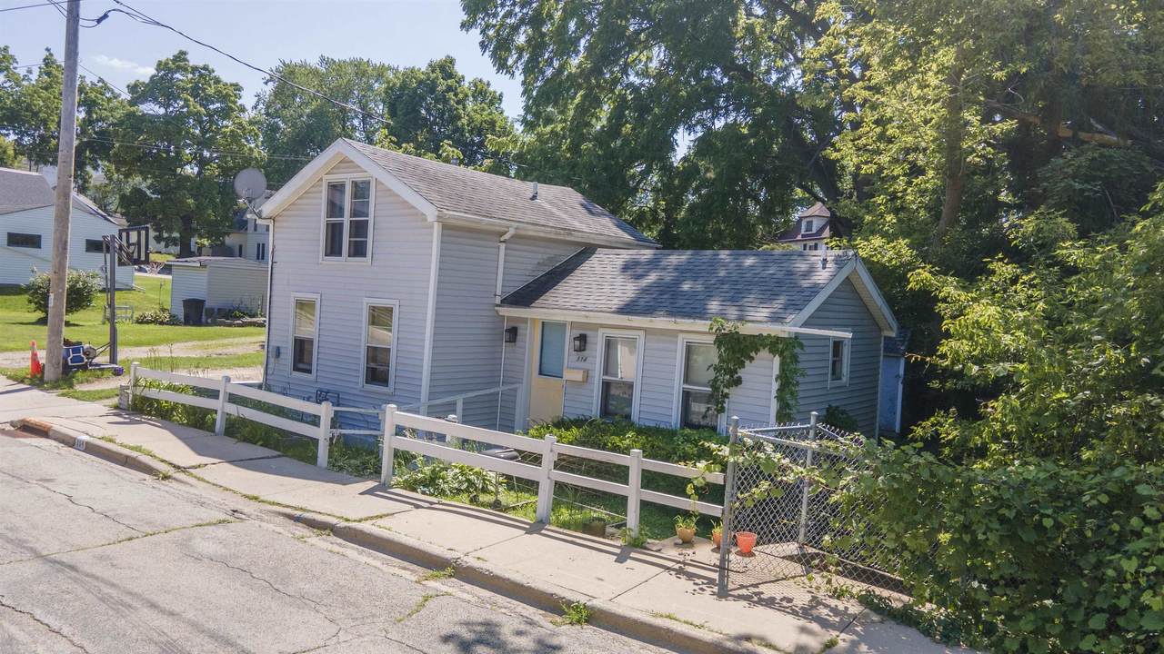 114 Washington Street - Photo 1