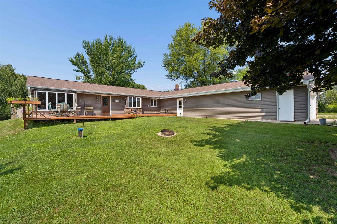 W8269 Grandview Road - Photo 1