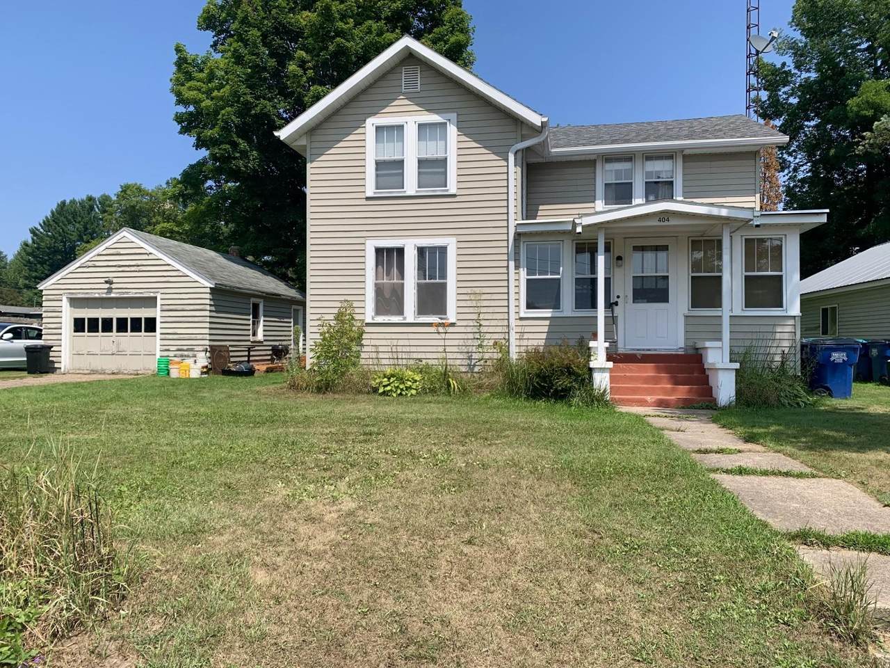 404 Birch Street - Photo 1