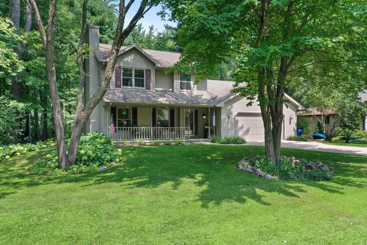 1744 Ives Lane - Photo 1