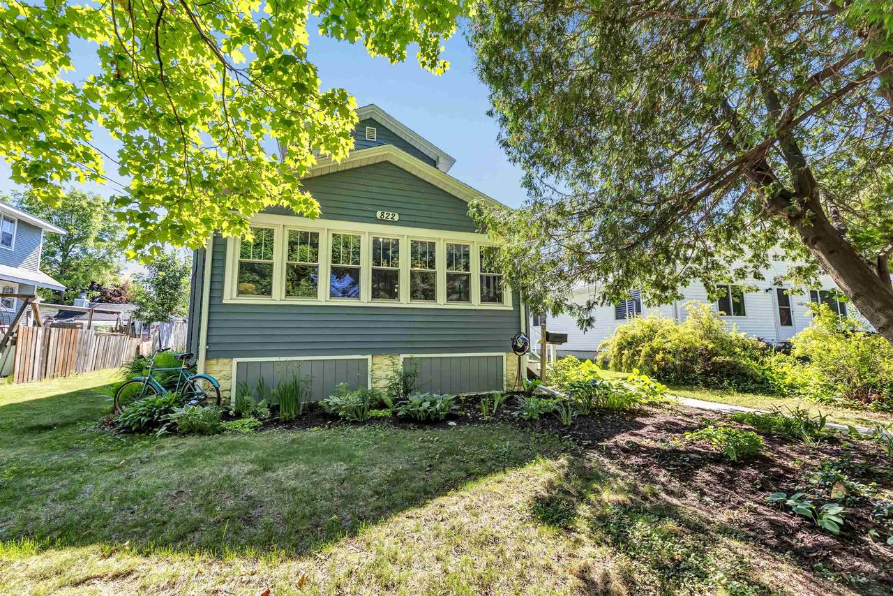 822 5TH Avenue - Photo 1