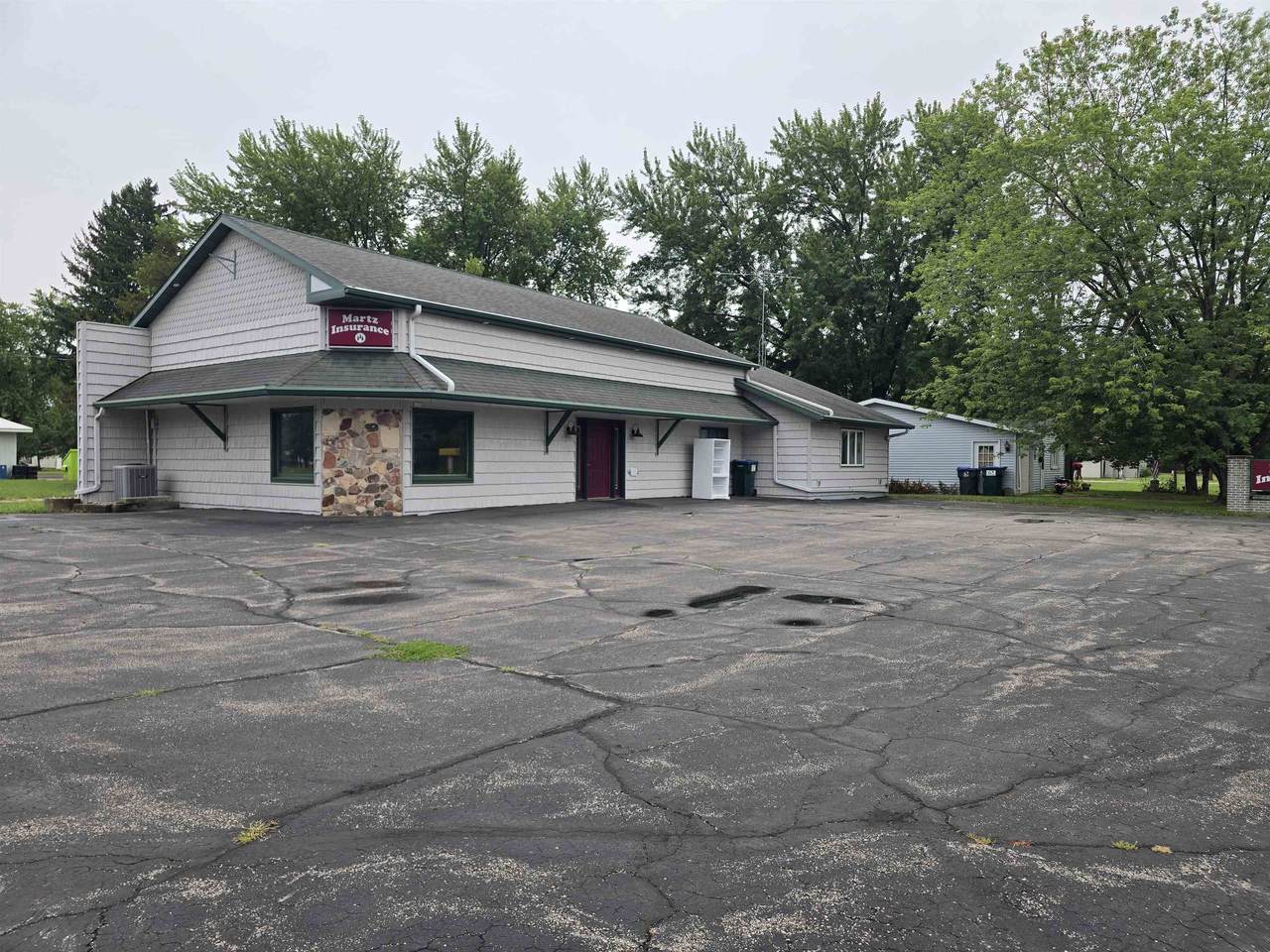 105 Cambridge Street - Photo 1