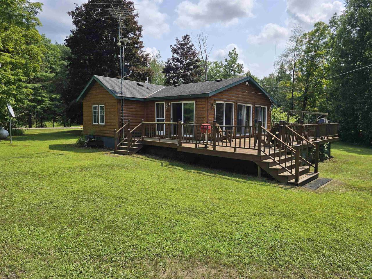 N2814 Doemel Court - Photo 1