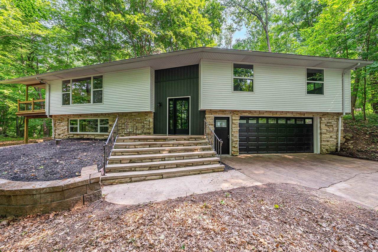 3973 Highview Drive - Photo 1
