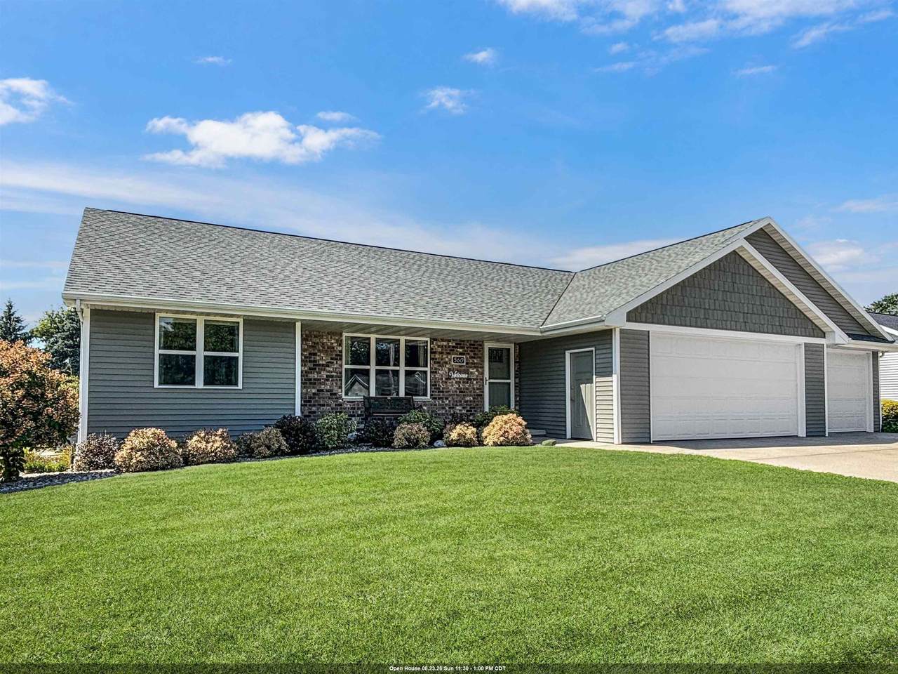 560 Superior Road - Photo 1