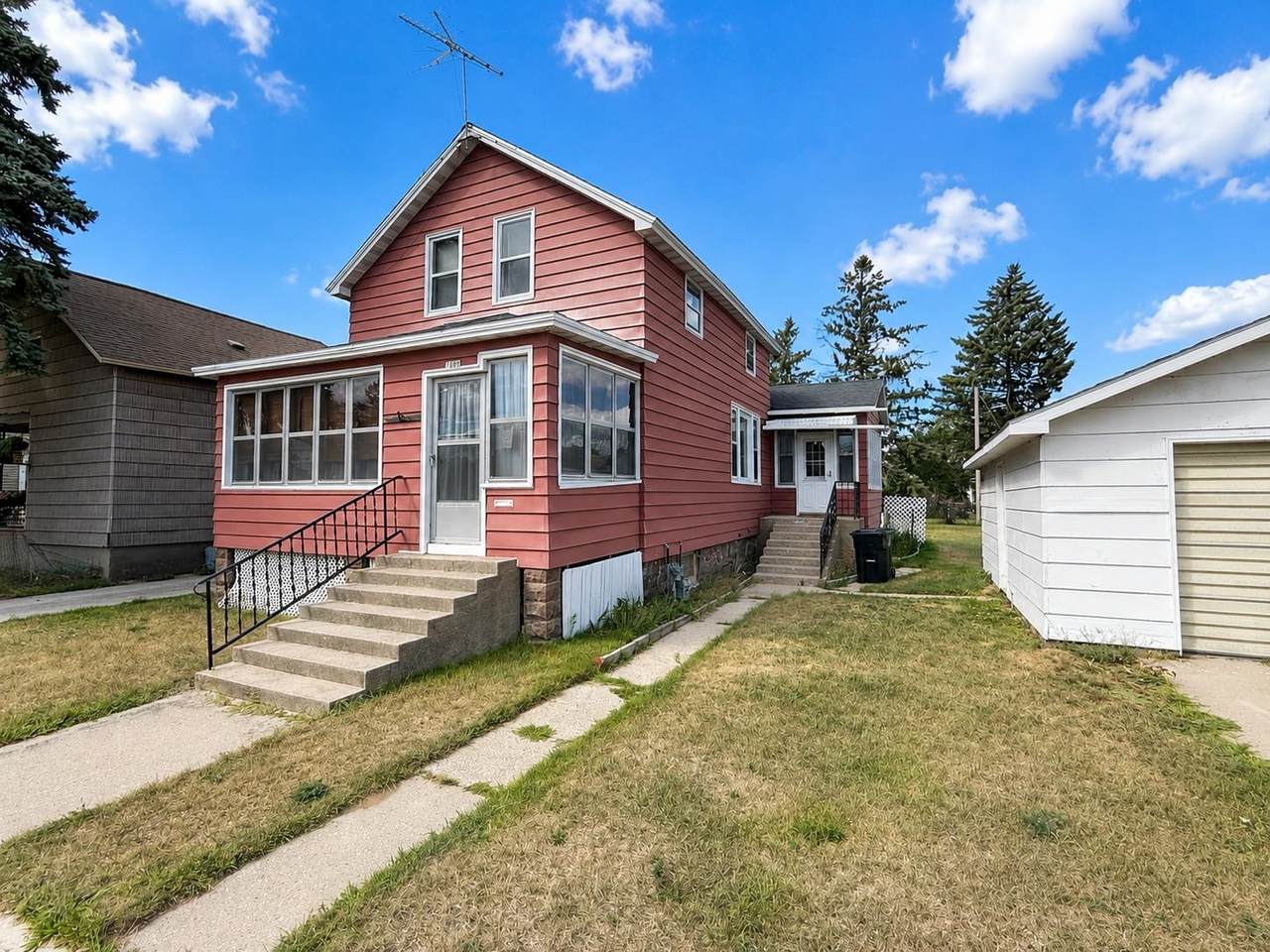 1808 11TH Avenue - Photo 1