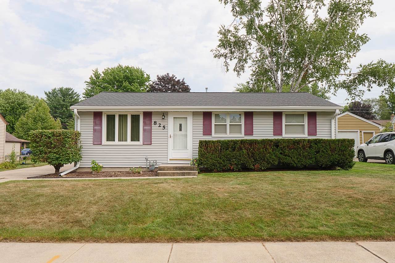 825 Stony Brook Lane - Photo 1