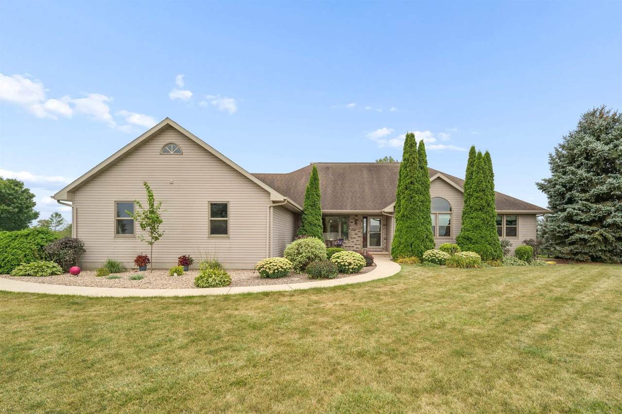 2855 Freedom Road - Photo 1